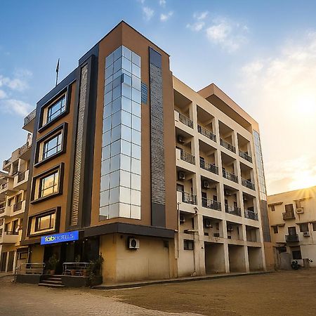 Fabhotel The Diamond Ghaziabad Eksteriør bilde